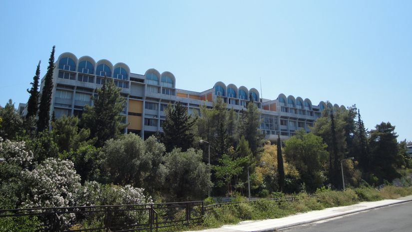ΠΡΟΣΚΛΗΣΗ ΕΚΔΗΛΩΣΗΣ ΕΝΔΙΑΦΕΡΟΝΤΟΣ ΓΙΑ ΤΗΝ ΥΠΟΒΟΛΗ ΥΠΟΨΗΦΙΟΤΗΤΩΝ ΓΙΑ ΤΟ ΑΞΙΩΜΑ ΤΟΥ ΚΟΣΜΗΤΟΡΑ ΤΗΣ ΘΕΟΛΟΓΙΚΗΣ ΣΧΟΛΗΣ ΤΟΥ ΕΘΝΙΚΟΥ ΚΑΙ ΚΑΠΟΔΙΣΤΡΙΑΚΟΥ ΠΑΝΕΠΙΣΤΗΜΙΟΥ ΑΘΗΝΩΝ (Ε.Κ.Π.Α.)